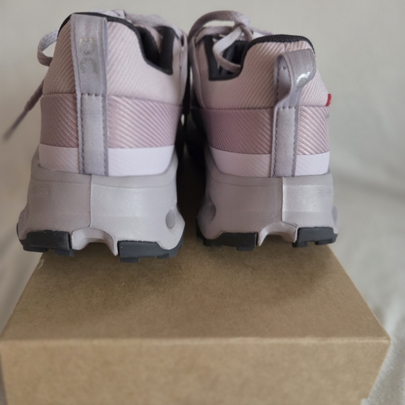On CloudHorizon Hiking Running Shoe Sneaker Women Muave Purple/Grey Size 7.5 NEW - Picture 6 of 8